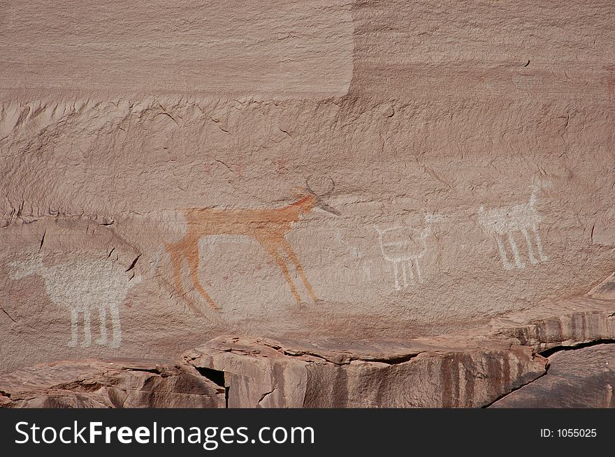 Pictographs in Canyon de Chelly. Pictographs in Canyon de Chelly