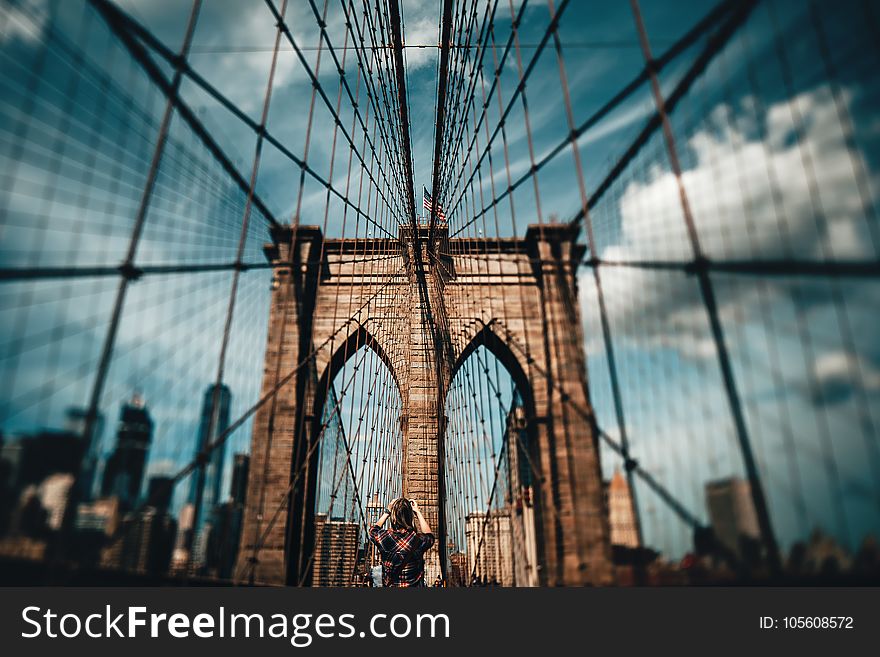 Blur Photo of Brooklyn Bridge at Daytime
