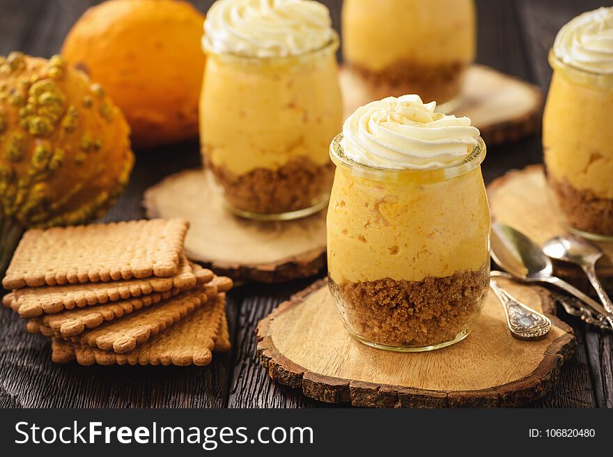 No bake pumpkin cheesecake with whipped cream.