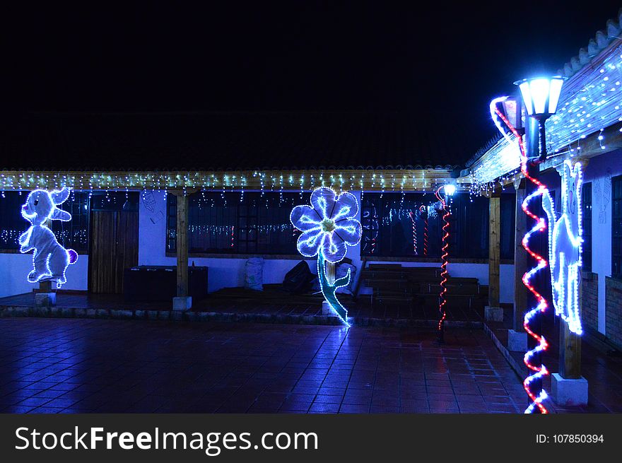 Giant manger in Colombia located in the department of Boyaca municipality of Saboya Colombia, carried out with a lot of creativity and commitment that expresses a great Christmas spirit to all its visitors. Giant manger in Colombia located in the department of Boyaca municipality of Saboya Colombia, carried out with a lot of creativity and commitment that expresses a great Christmas spirit to all its visitors