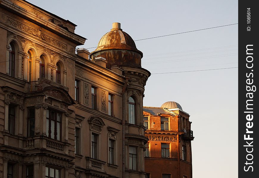 Sunset on Canal Gribojedova in Saint-Petersburg - fantastic reflexes on the walls of buildings