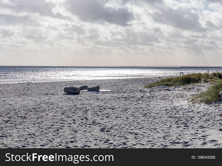 Sea, Body Of Water, Shore, Sky