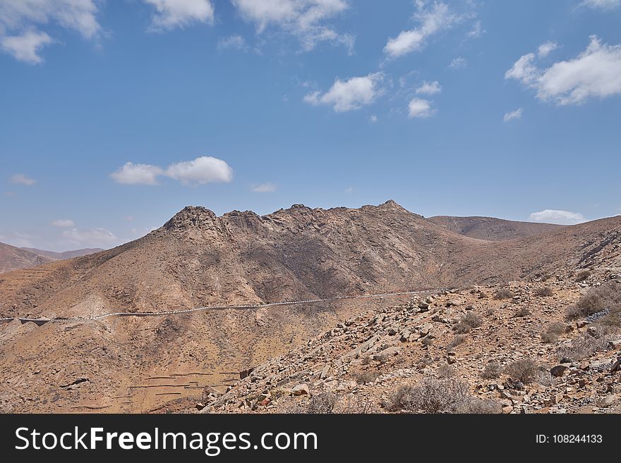 Sky, Ecosystem, Mountainous Landforms, Wilderness