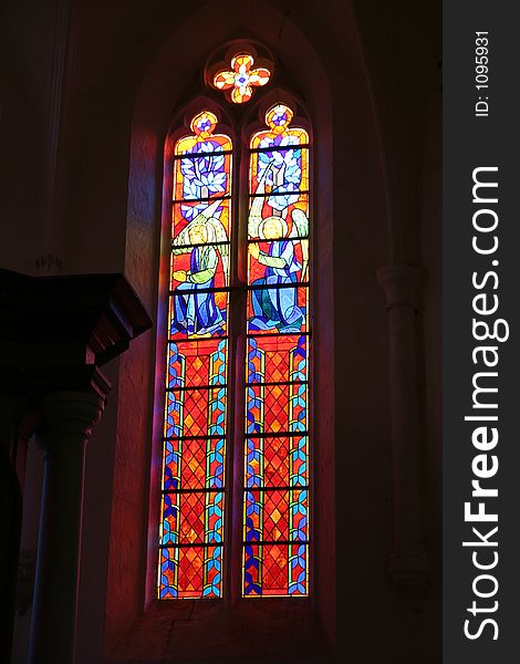 CURCH STAINED GLASS WINDOW