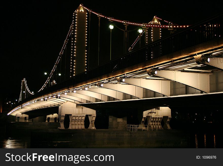 The Chelsea Bridge at Night.
