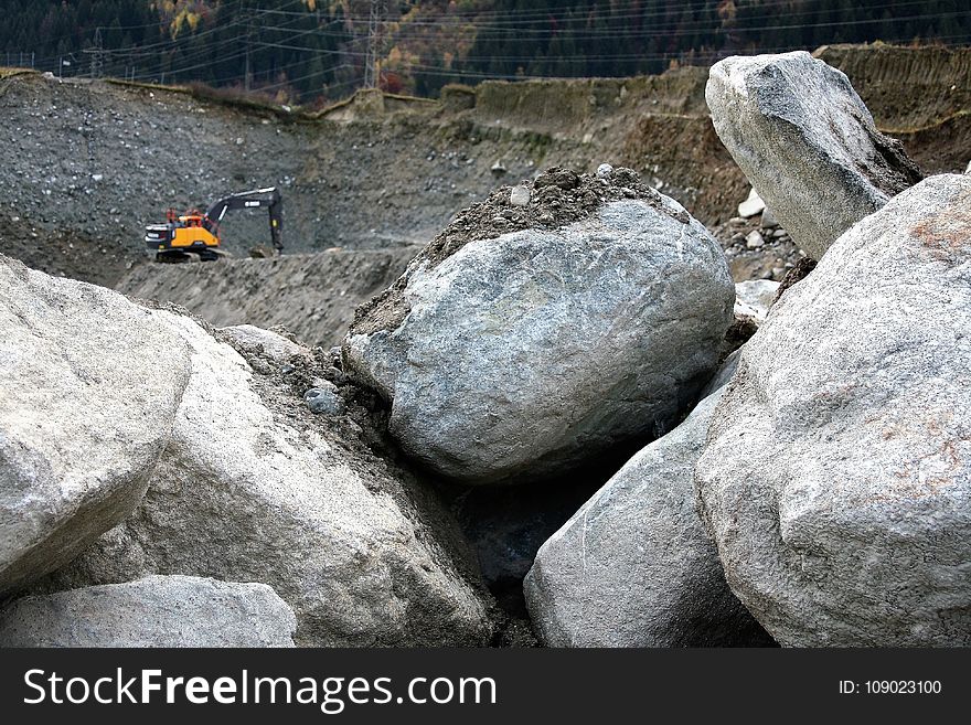 Rock, Boulder, Geological Phenomenon, Bedrock