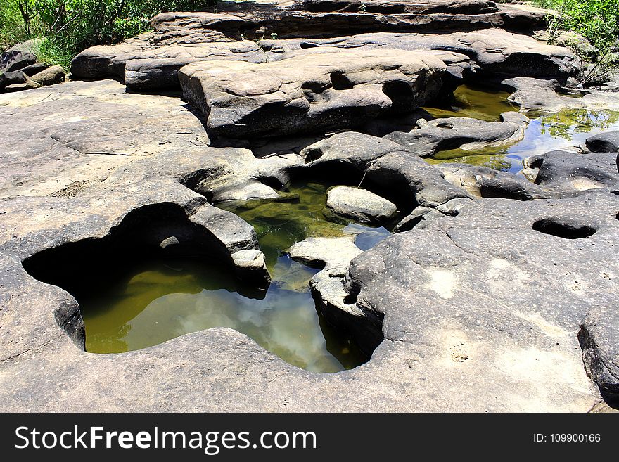 Boulders, Cascade, Environment