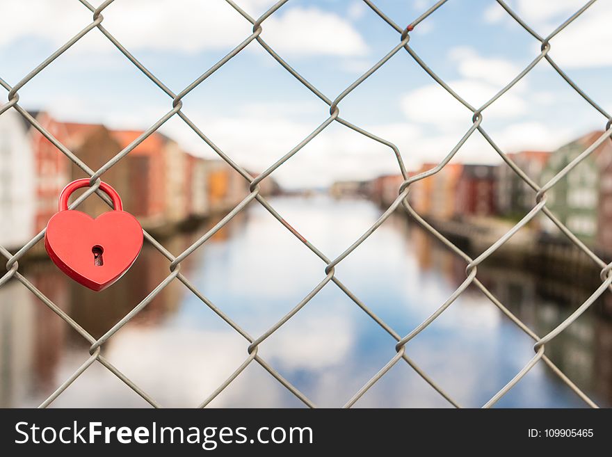 Fence, Heart, Lock