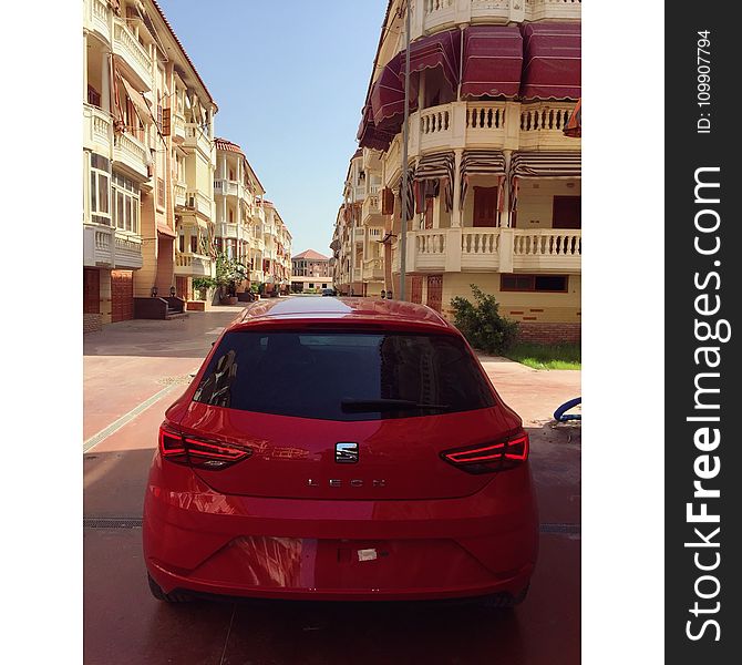 Red Seat Leon