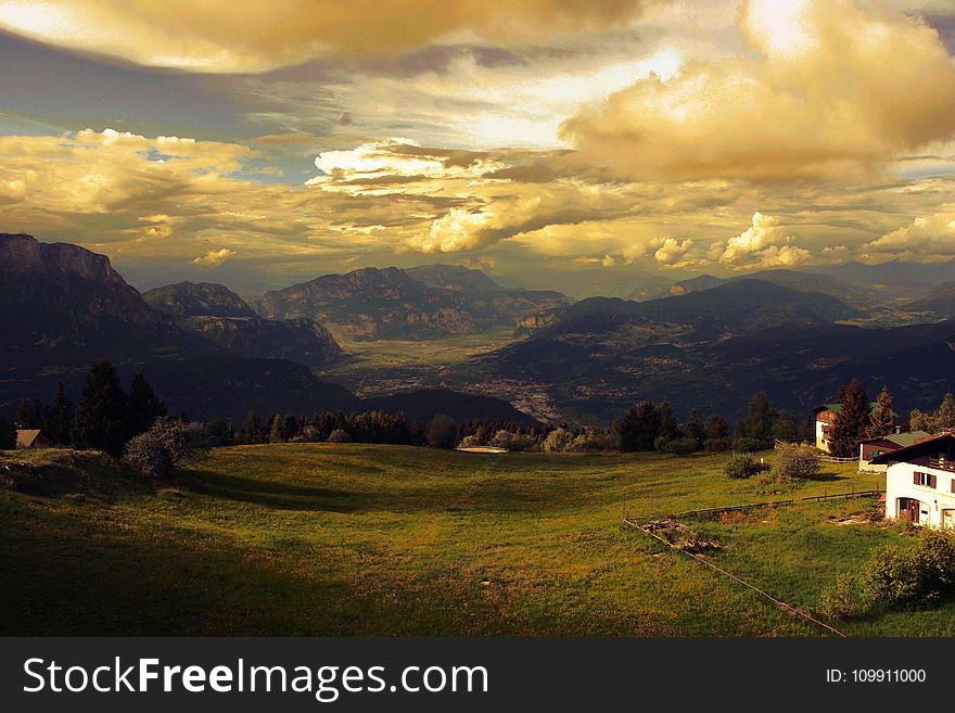 Green Grass Field Over Horizon