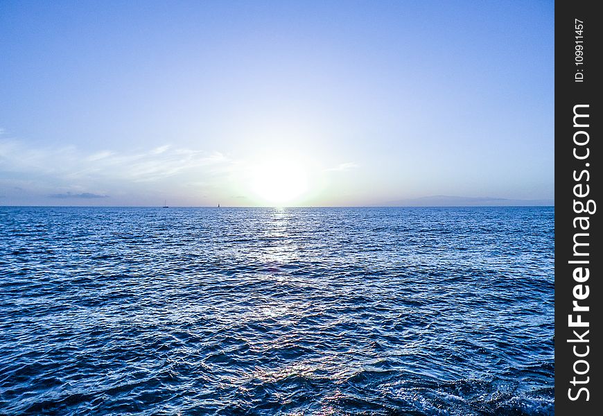 Sea and Sky Horizon Photo