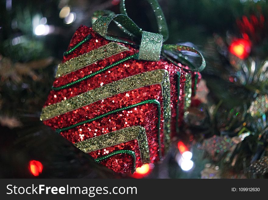 Red and Green Christmas Tree Decor
