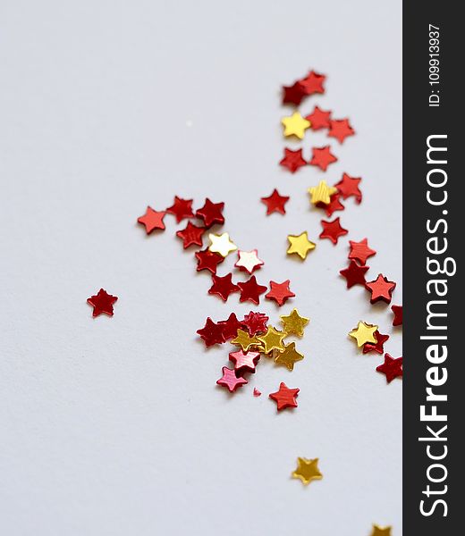 Selective Focus Photography of Assorted-color Stars