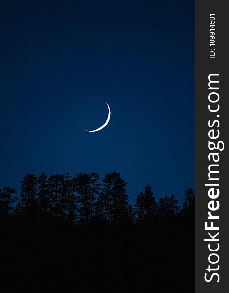 Photo Of Crescent Moon