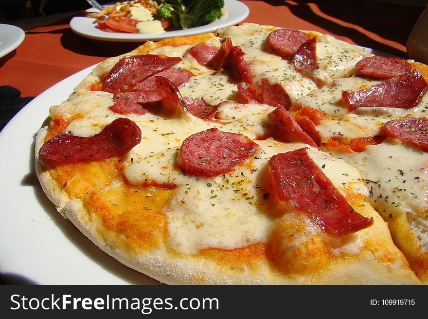 Baked Pepperoni Pizza