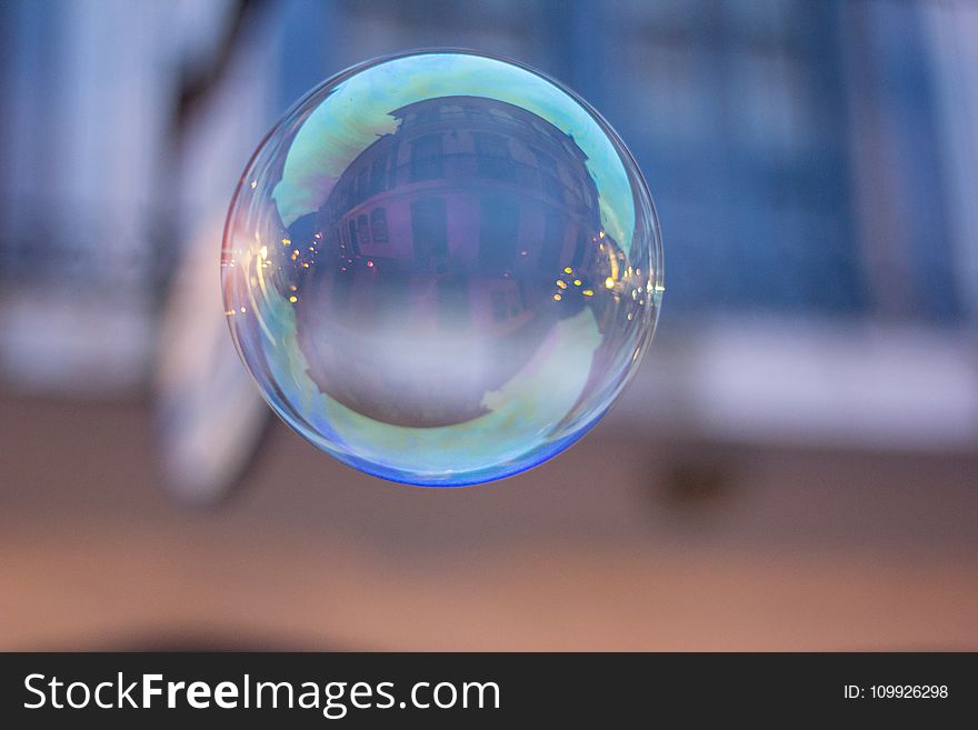 Focused Photo Of Bubble