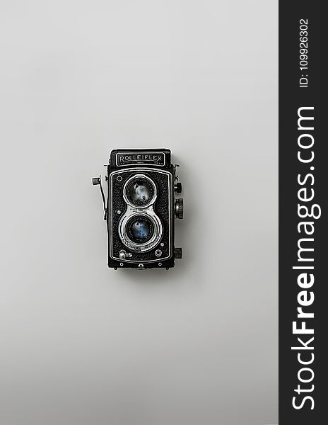 Black Rolleiflex Reel-to-reel Projector