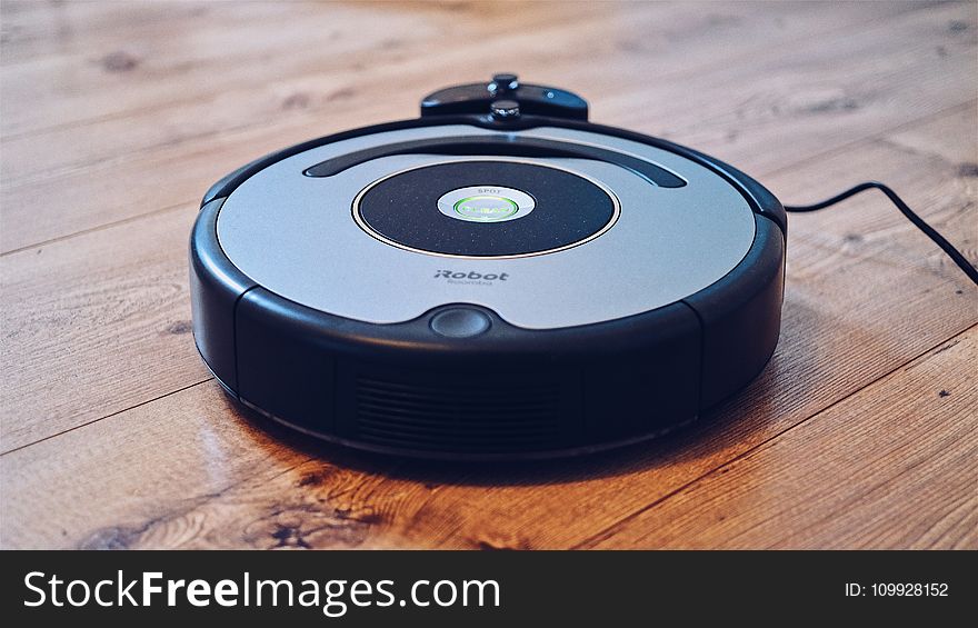Round Robot Vacuum