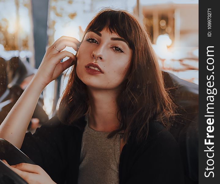 Shallow Focus Photography Of Woman In Gray Top