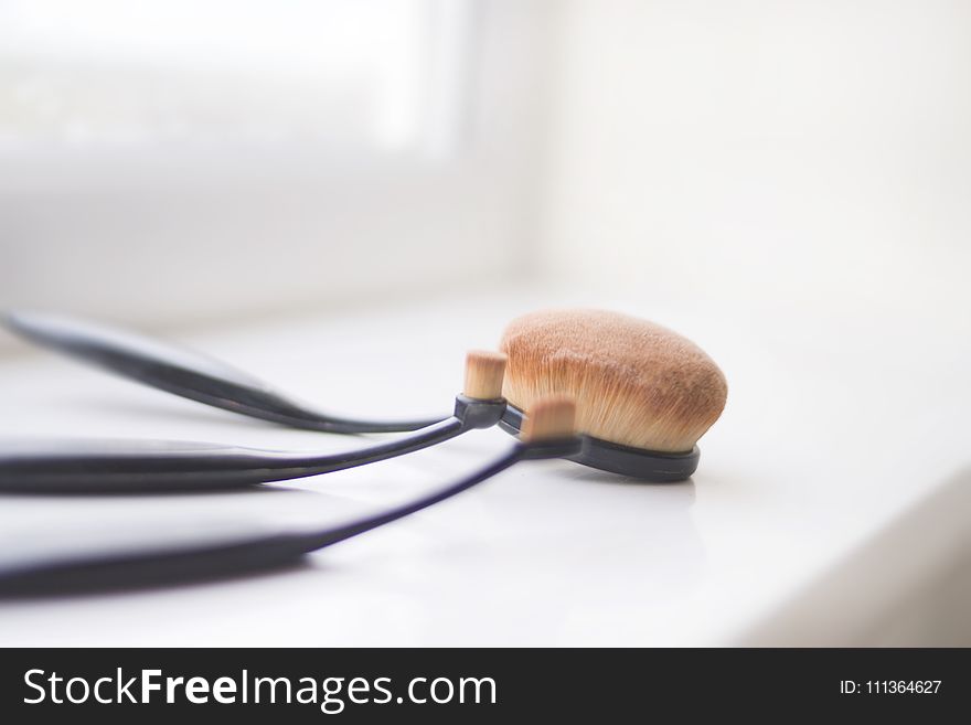 3-piece Black Makeup Brush Set
