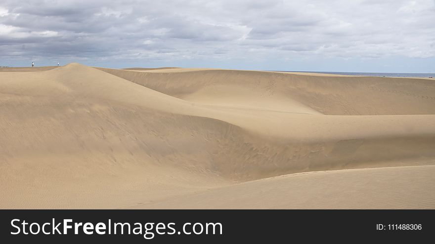 Singing Sand, Aeolian Landform, Sky, Dune