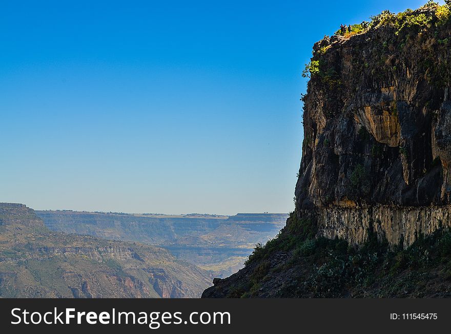 Photo of Black Cliff