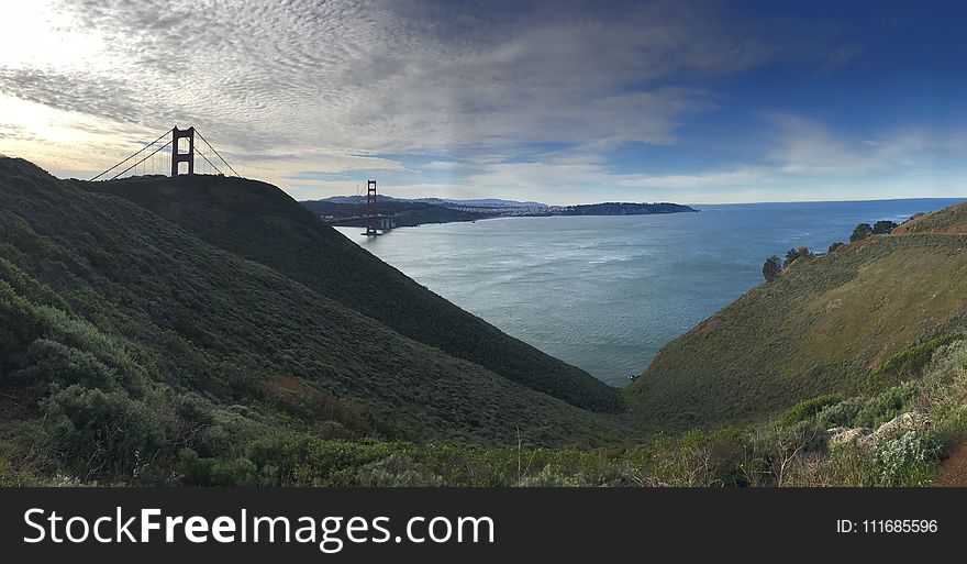 Photo of the Golden Gate Bridge