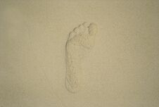 Footprint On The White Sand Of The Thailand Beach. Front View. Royalty Free Stock Images