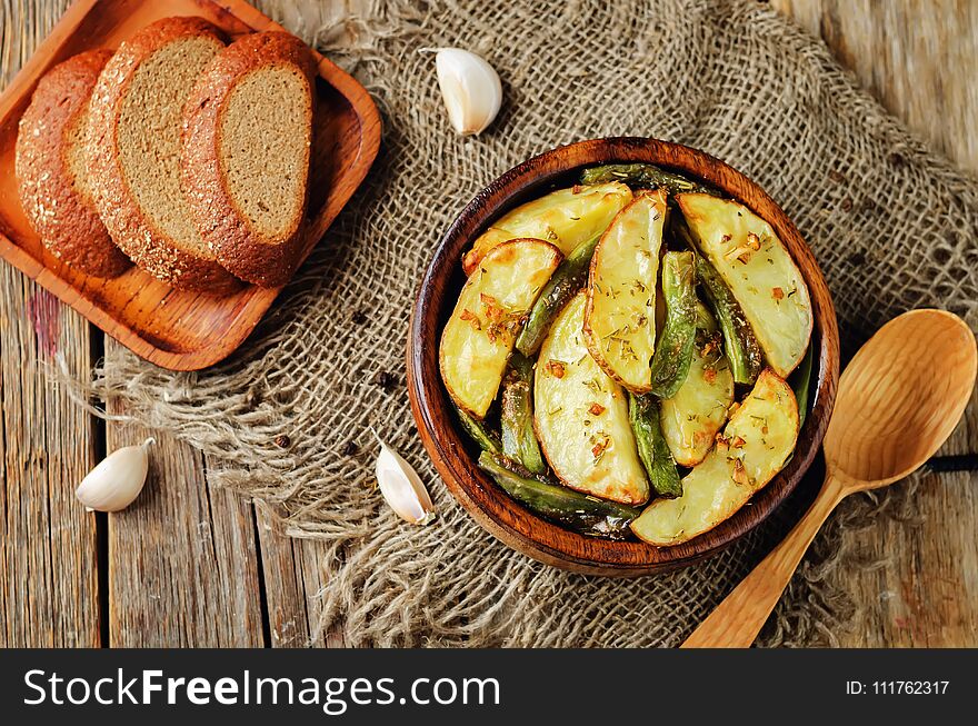 Garlic Herb Roasted Potatoes And Green Beans