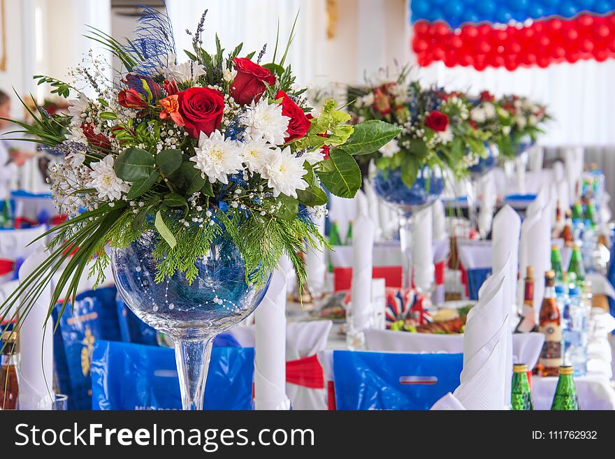 Flower bouquet in glass vase