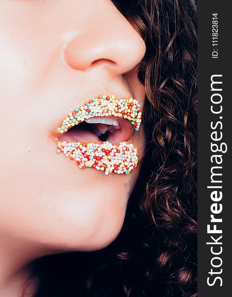 Woman Multicolored Bead Lipstick