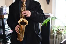 Senior Man Play Saxophone Royalty Free Stock Photos