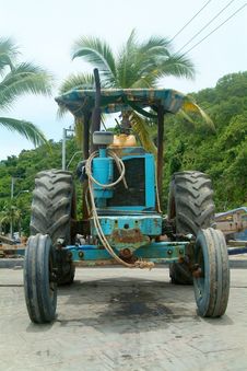 Old Tractor Royalty Free Stock Photos