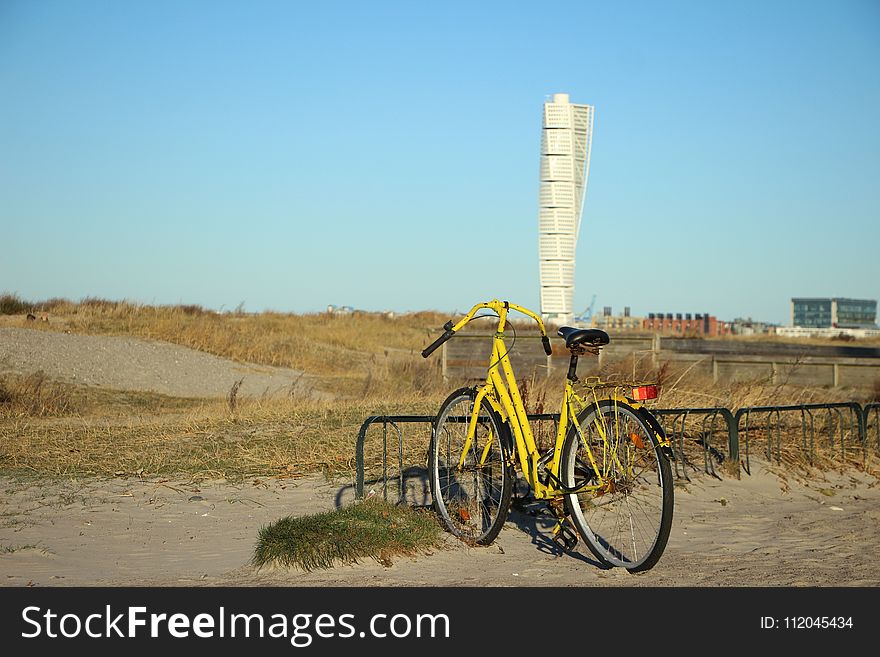 Land Vehicle, Bicycle, Cycling, Yellow