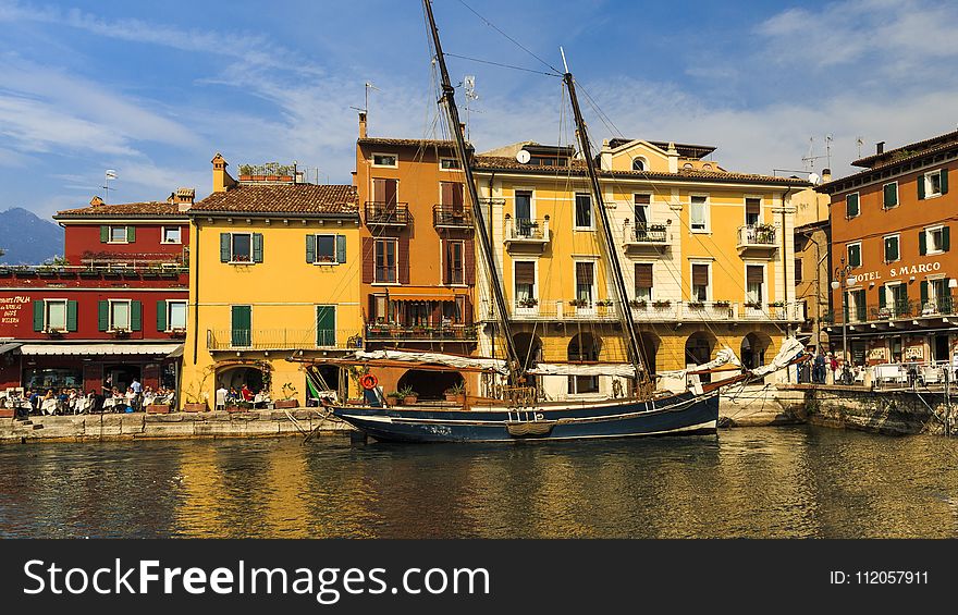 Waterway, Water Transportation, Town, Reflection