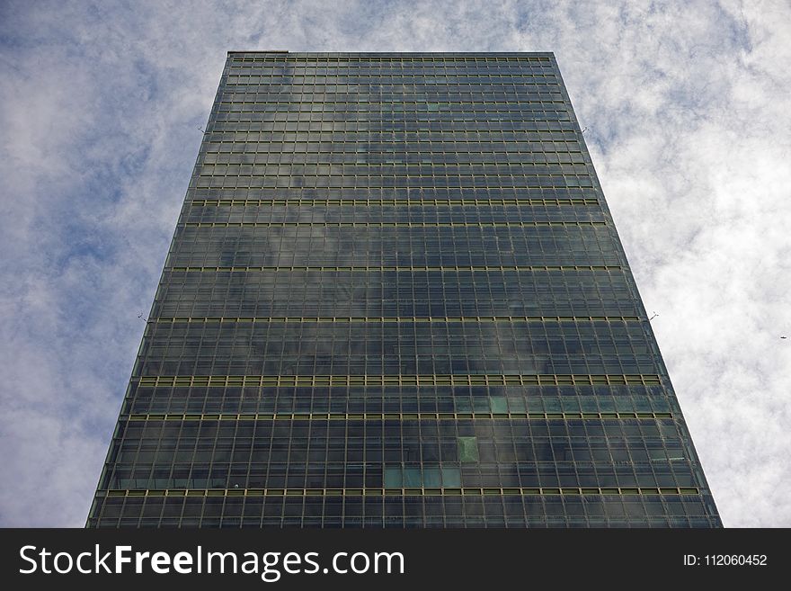 Skyscraper, Building, Landmark, Daytime