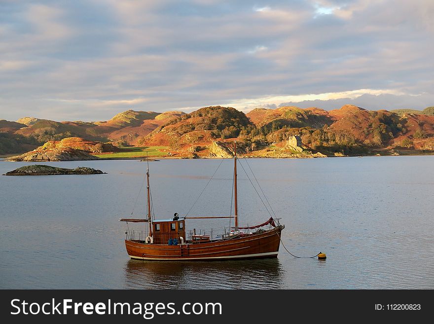 Loch, Water, Sky, Water Transportation