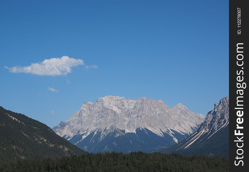 Sky, Mountainous Landforms, Mountain Range, Mountain