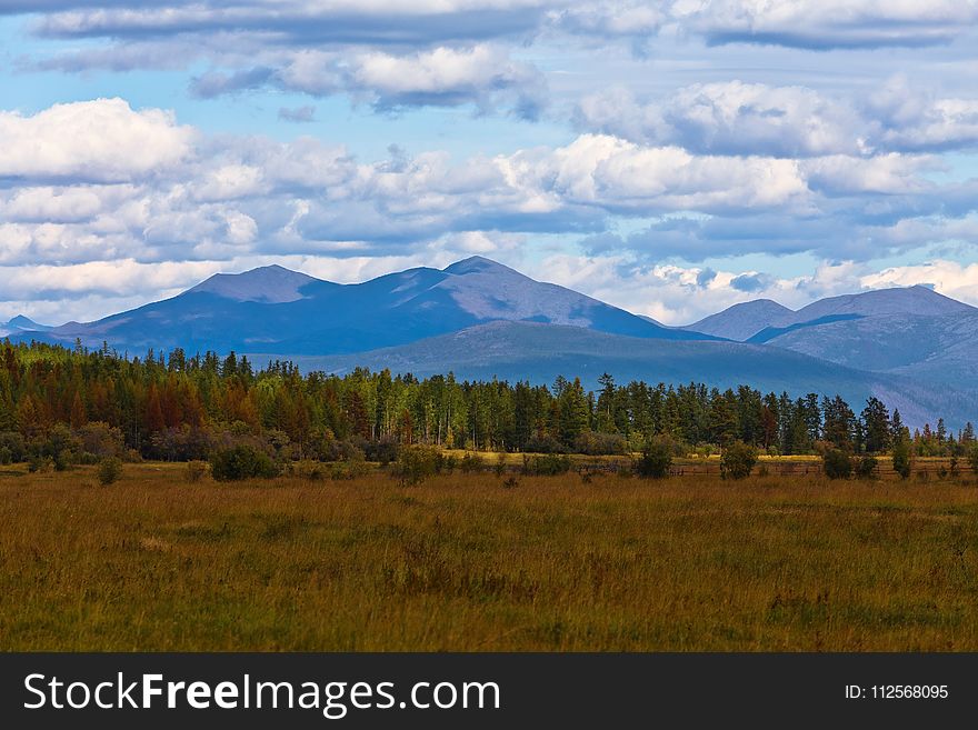 Highland, Ecosystem, Sky, Wilderness