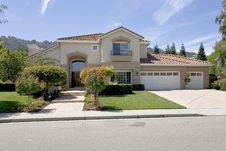 Large Luxurious Suburban Home For The Executive With A Family Stock Photos Large Luxurious Suburban Home For The Executive With A Family Stock Photos