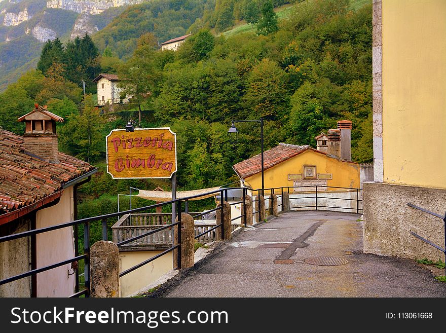 Wall, Village, Rural Area, Tree