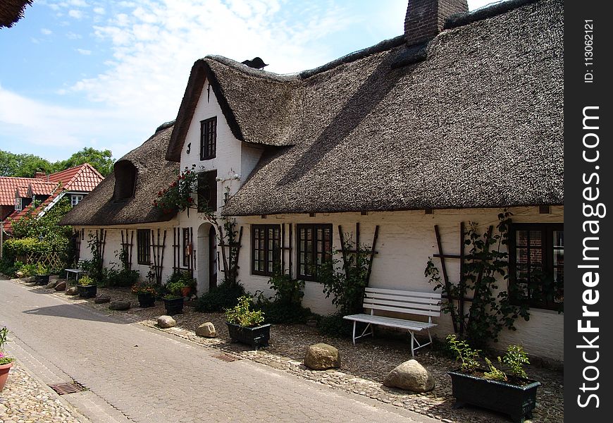 Thatching, Property, Cottage, House
