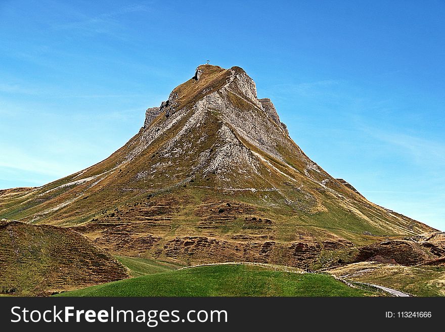 Mountainous Landforms, Sky, Mountain, Highland
