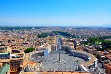 Saint Peter`s Square Is In The Vatican City And The City. Royalty Free Stock Photography