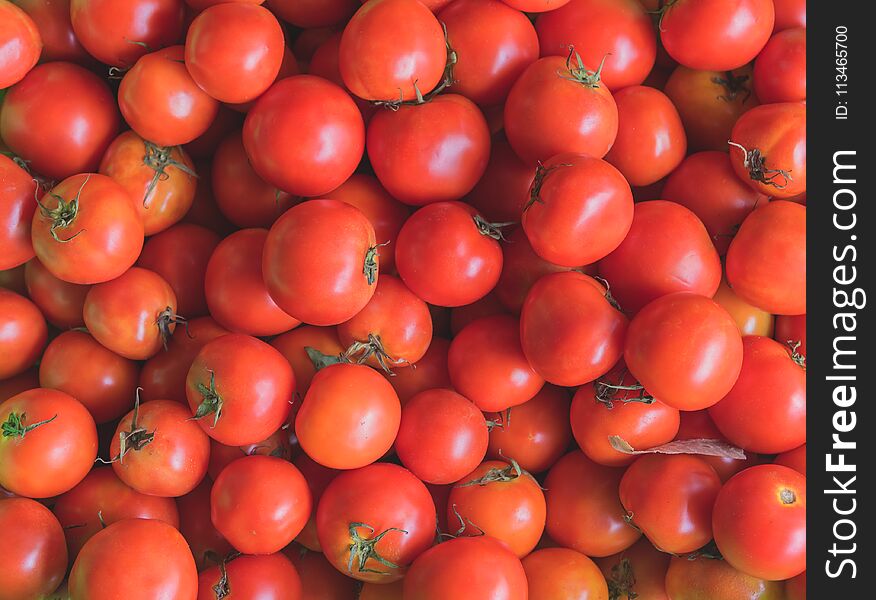 image of fresh tomatoes in basket.