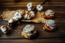 Сinnamon Rolls With Cream On Table Flat Lay Royalty Free Stock Photo Сinnamon Rolls With Cream On Table Flat Lay Royalty Free Stock Photo