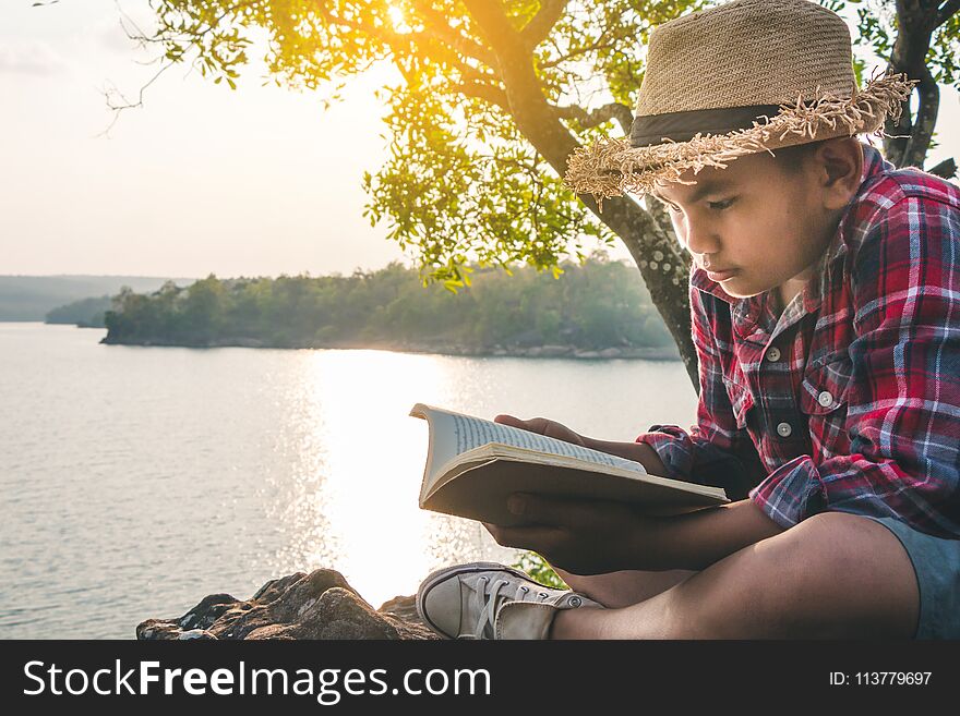 Men tourists education read books in quiet nature.