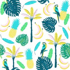 Seamless Tropical Pattern With Palm, Parrot, And Palm Leaves. Royalty Free Stock Photos