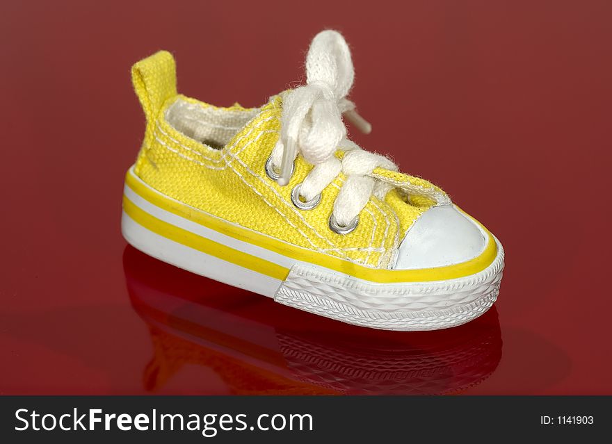 Yellow Sneaker