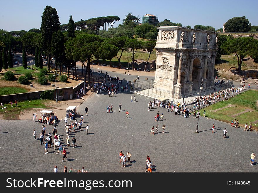 Arche of constantine photo taken from the colosseum. Arche of constantine photo taken from the colosseum